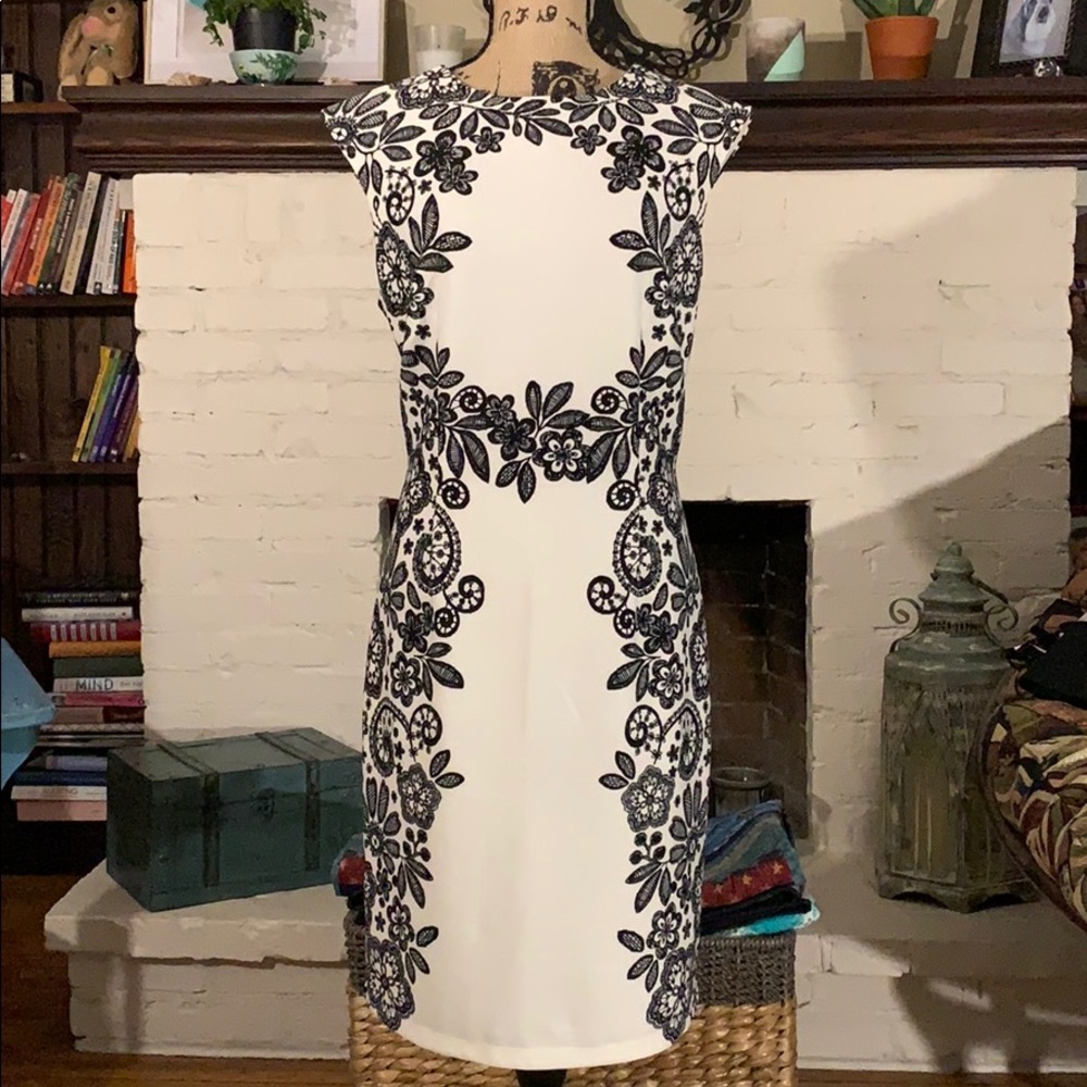 Sz 14 sheath midi dress winter white with blue